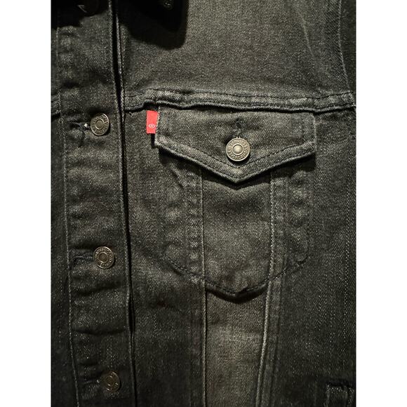 Levi's Trucker black denim jacket with BLANK red tab size Large - Picture 11 of 14